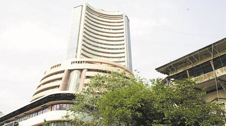 भारत-पाक सीजफायर के बाद 2150 अंक चढ़ा सेंसेक्स