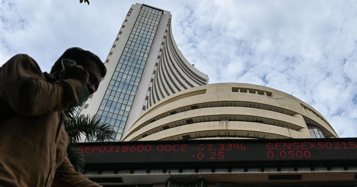 सेंसेक्स 1000 अंक गिरकर 78,950 पर:निफ्टी में 350 अंक की गिरावट
