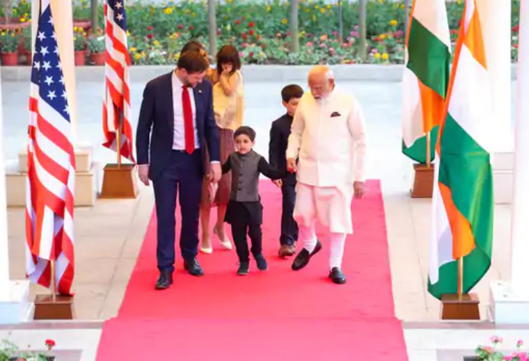 अमेरिकी उपराष्ट्रपति की परिवार समेत भारत यात्रा