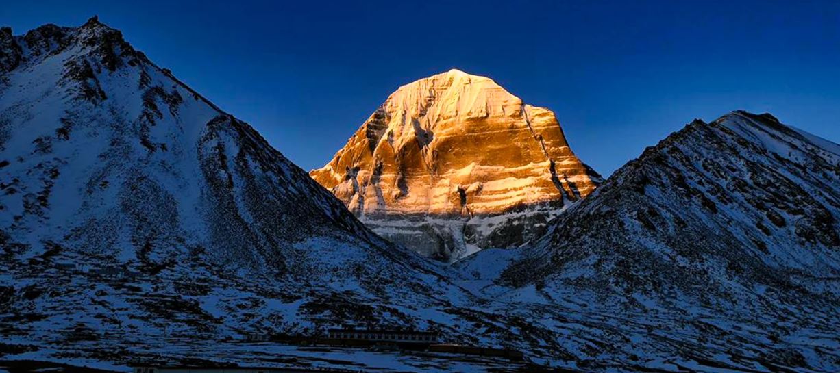 केवल हिंदू ही नहीं इन 3 धर्मों के लोग भी करते हैं कैलाश मानसरोवर यात्रा |